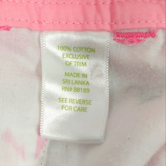 Lilly Pulitzer Pink & White Buttercup Scallop Shorts - Picture 9 of 10
